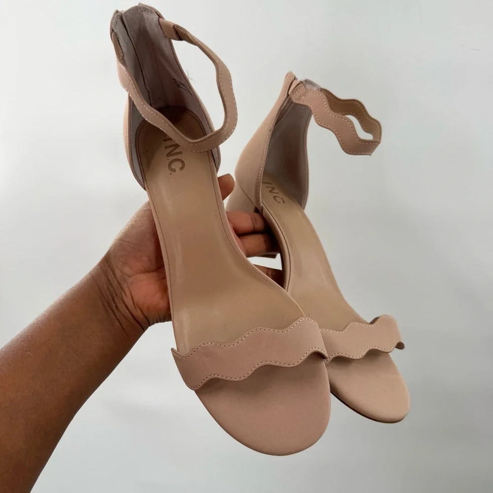 INC International Concepts Women's Tan block heel Sandals 12M